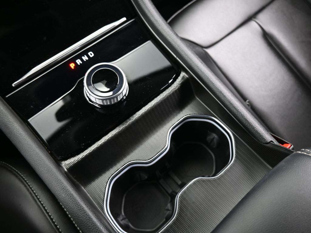 Vehicle image 55 of 81