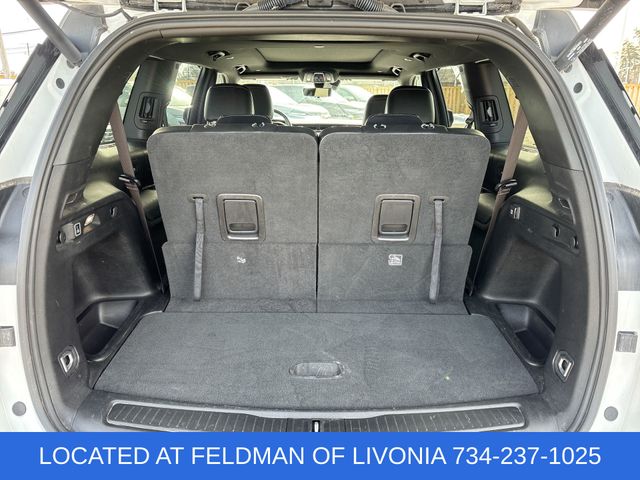 2024 Jeep Grand Cherokee L Limited Image 12 of 36