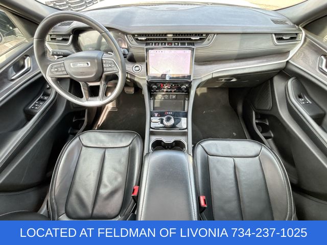 2024 Jeep Grand Cherokee L Limited Image 20 of 36