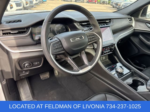 2024 Jeep Grand Cherokee L Limited Image 19 of 36