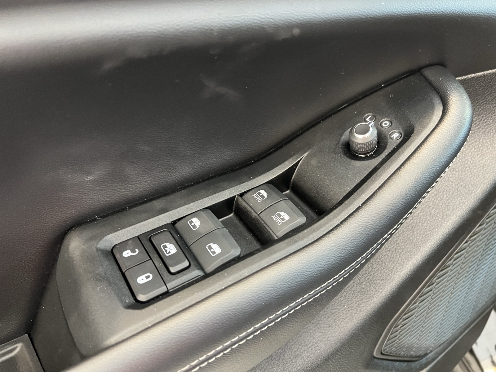 Vehicle image 57 of 76