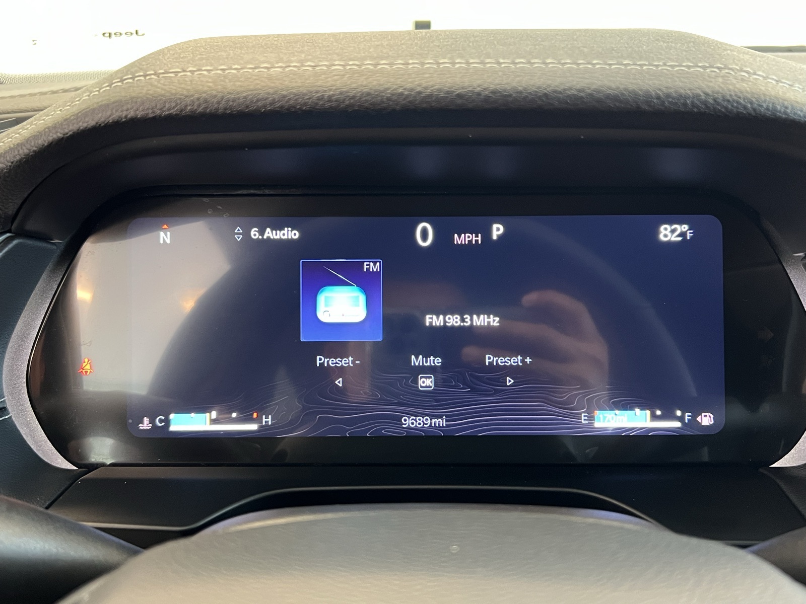 Vehicle image 42 of 76