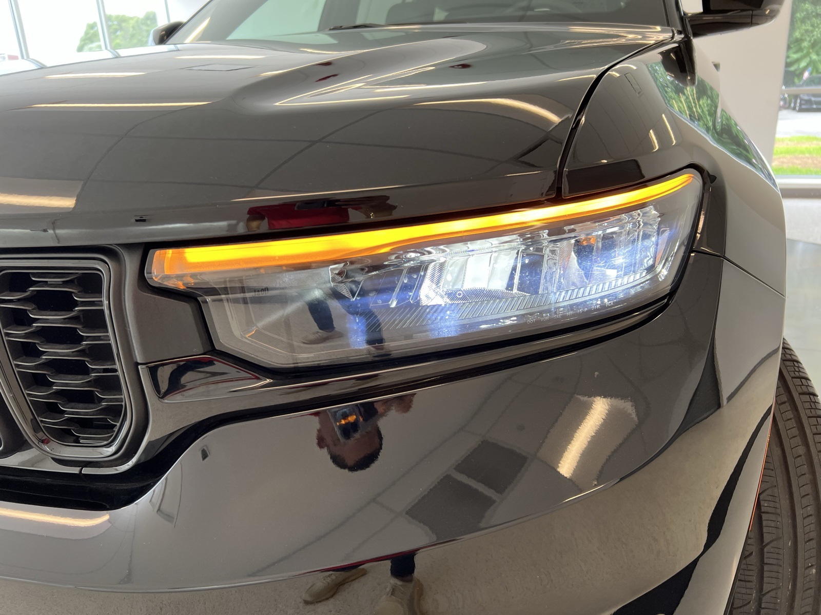Vehicle image 73 of 76