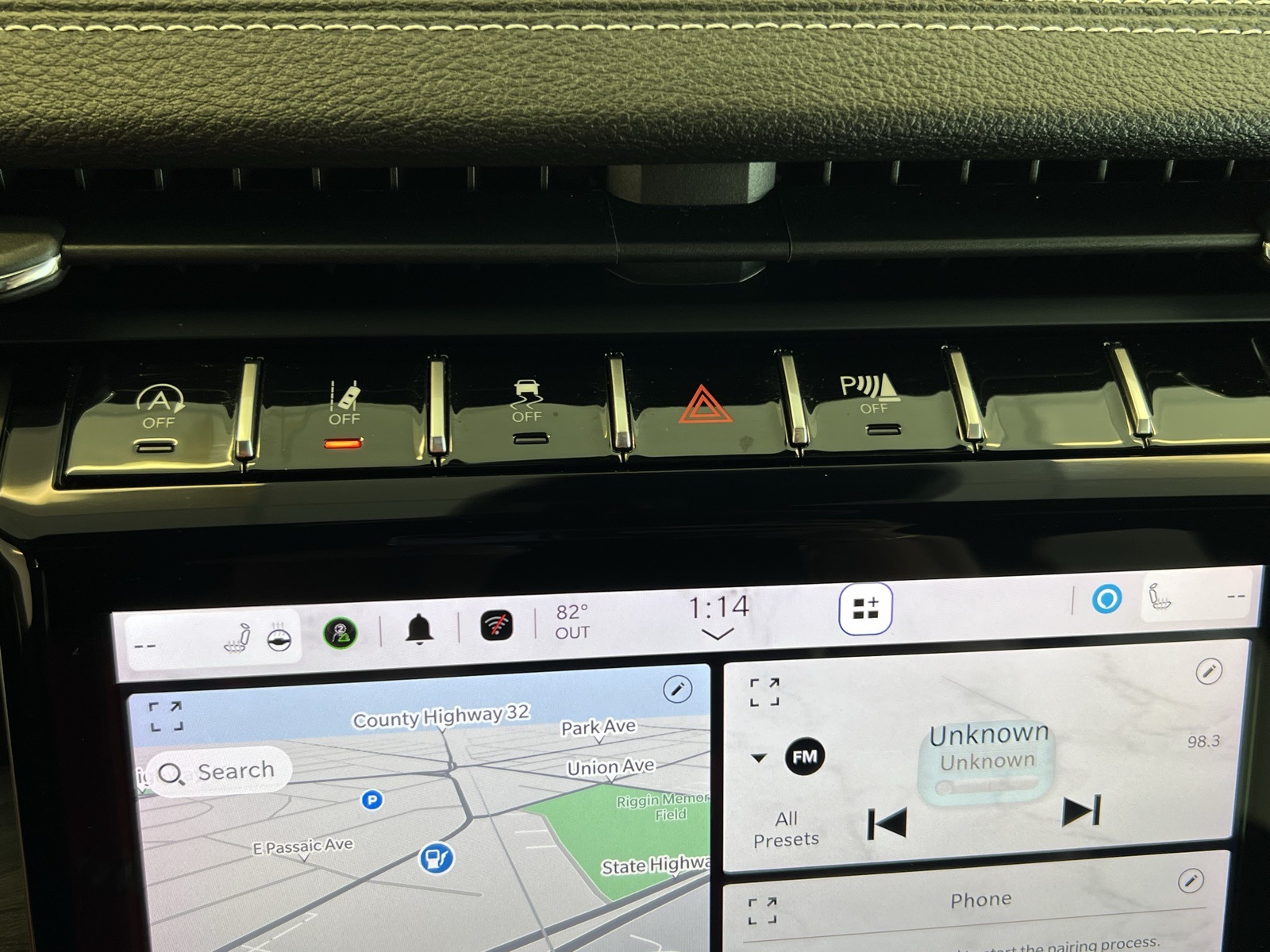 Vehicle image 52 of 76
