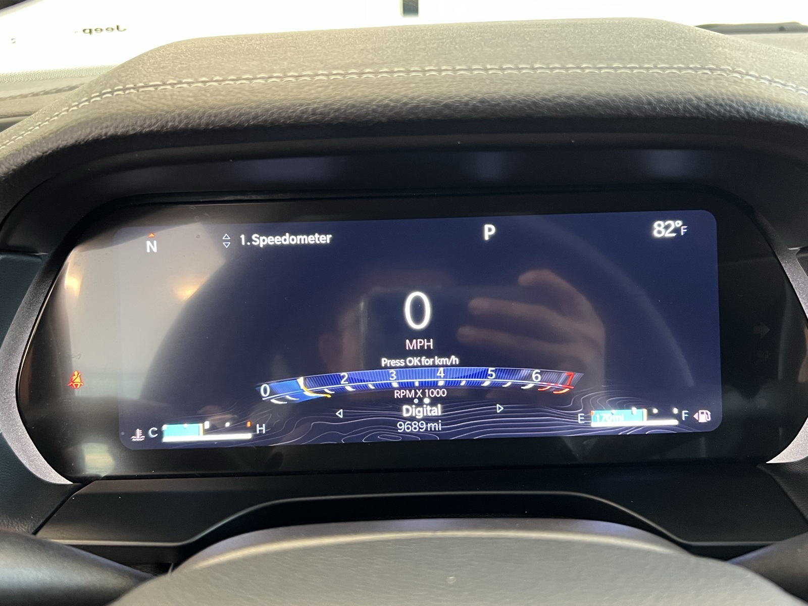 Vehicle image 40 of 76