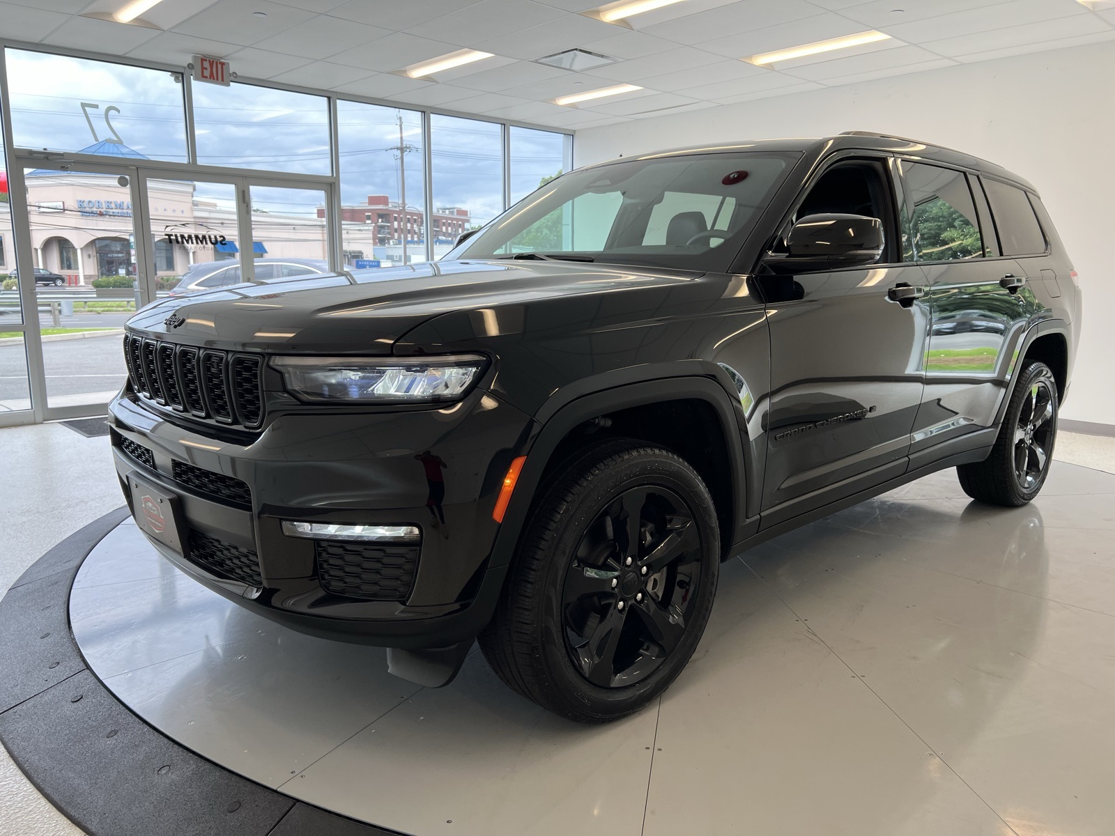 Vehicle image 1 of 76