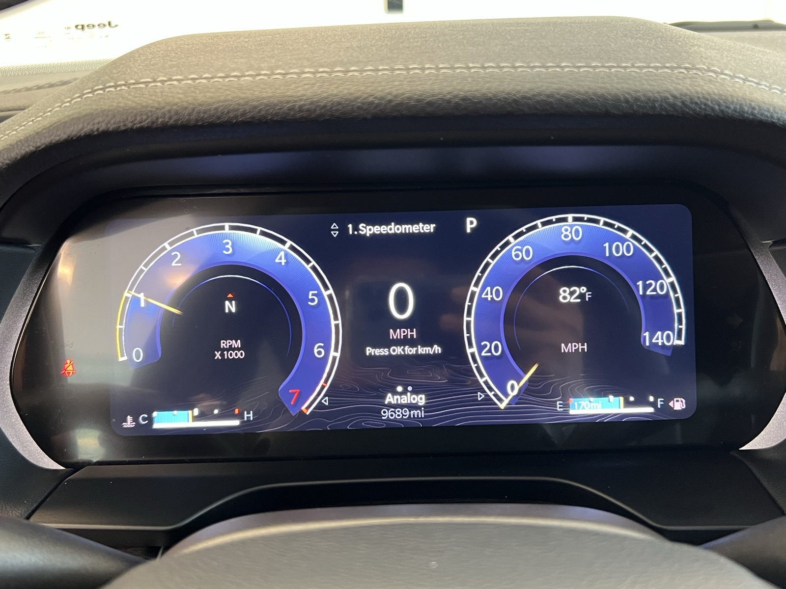 Vehicle image 37 of 76