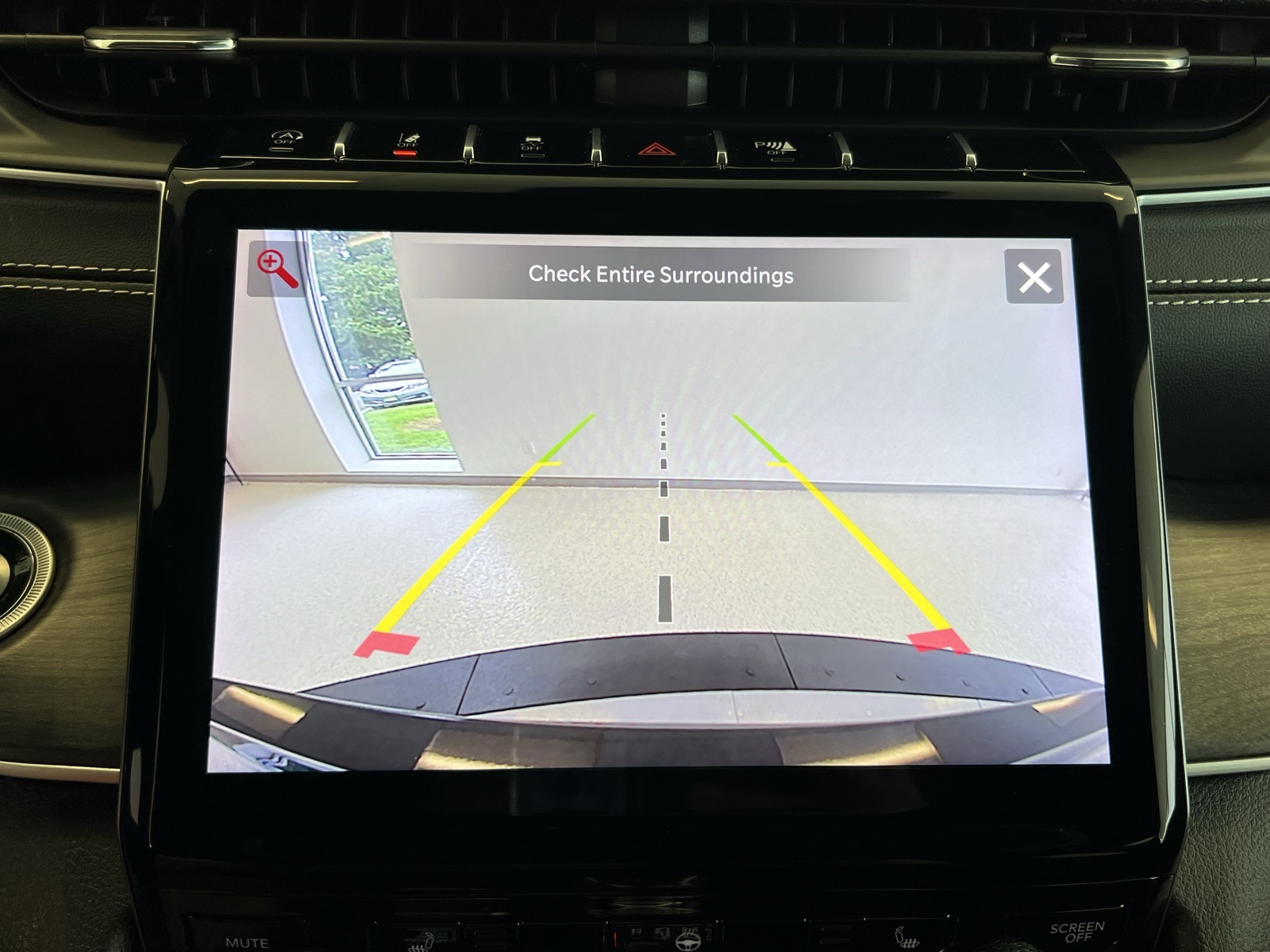 Vehicle image 49 of 76
