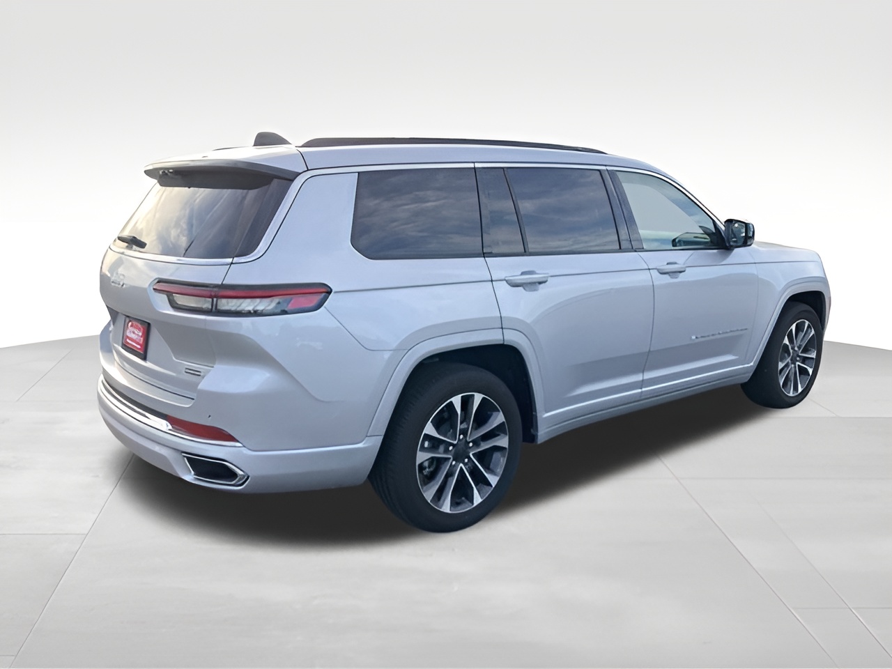 Vehicle image 35 of 38