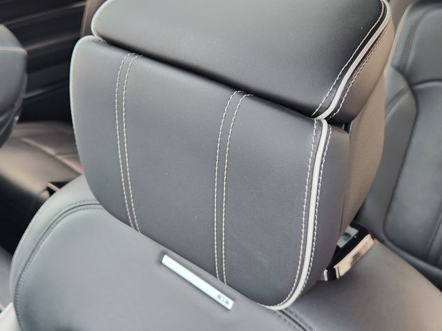 2024 Jeep Grand Wagoneer Series II Obsidian Image 17 of 37