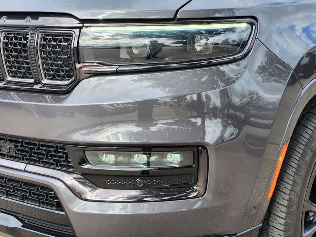 2024 Jeep Grand Wagoneer Series II Obsidian Image 33 of 37