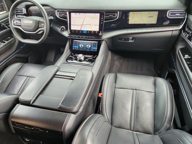 2024 Jeep Grand Wagoneer Series II Obsidian Image 19 of 37