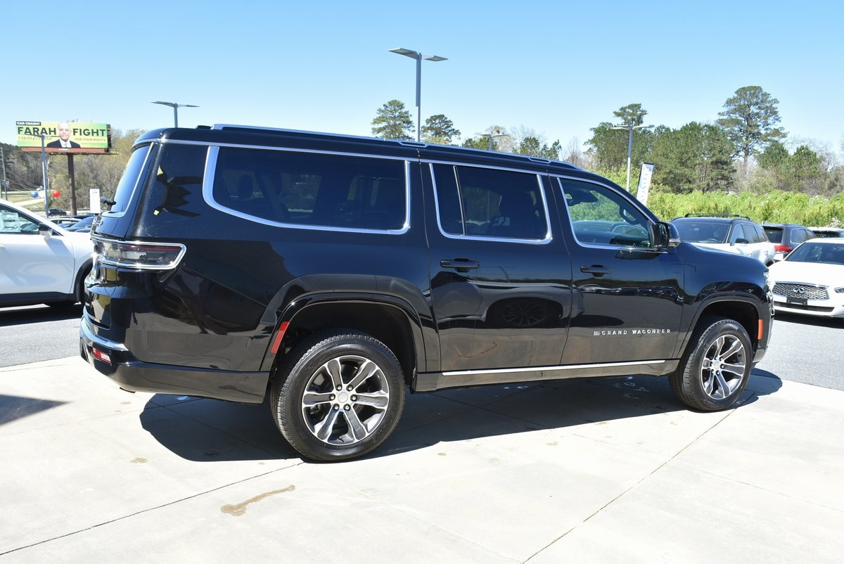 Vehicle image 2 of 39