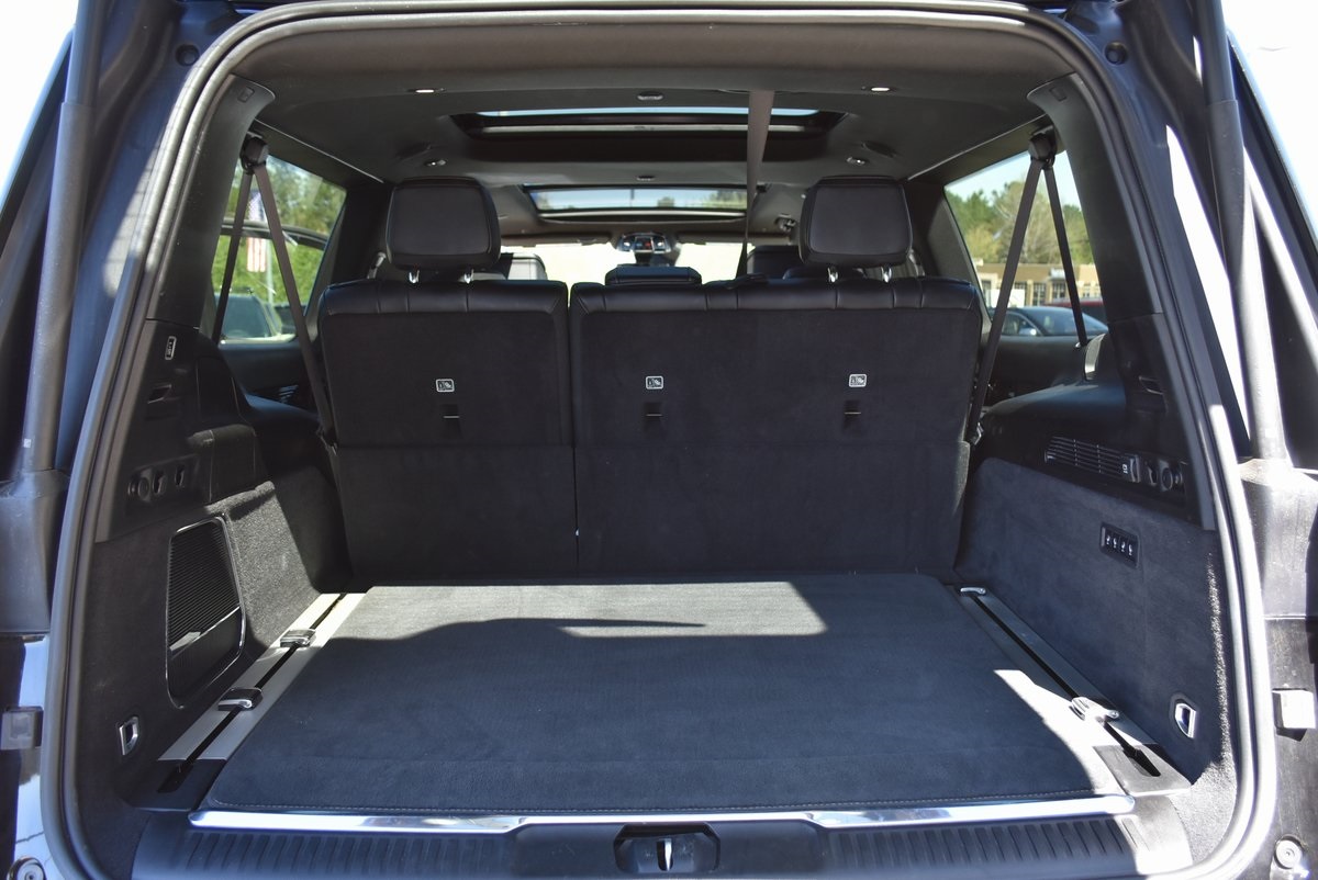 Vehicle image 37 of 39