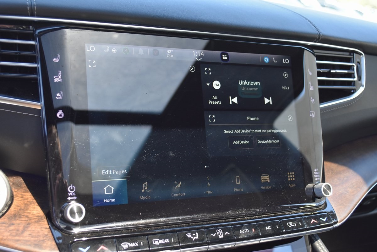 Vehicle image 22 of 39