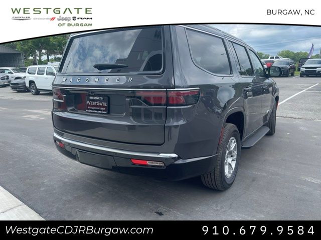 Vehicle image 6 of 10
