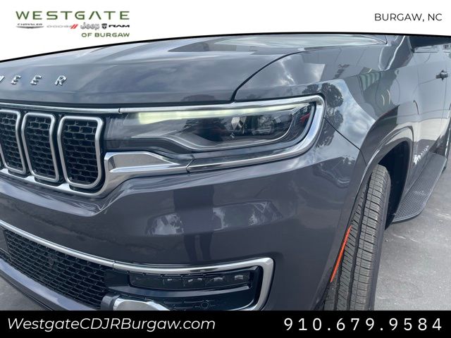 Vehicle image 10 of 10