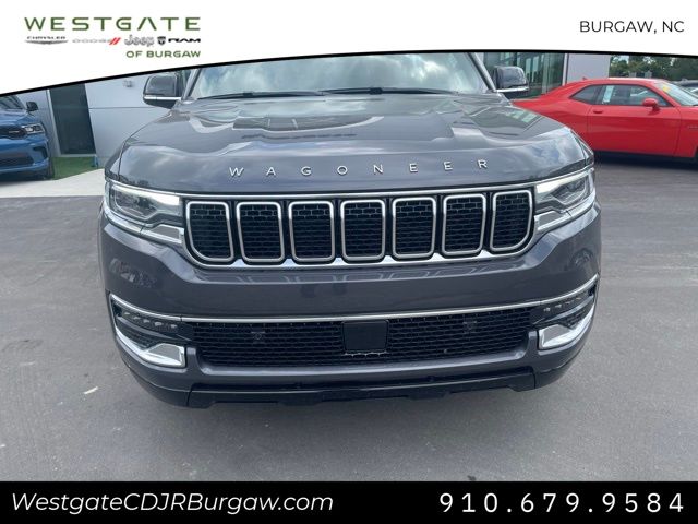 Vehicle image 9 of 10