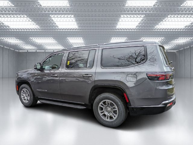 Vehicle image 7 of 27
