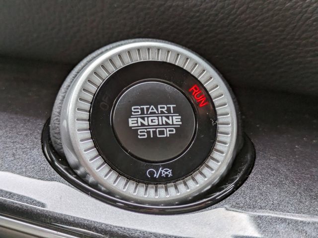 Vehicle image 26 of 27