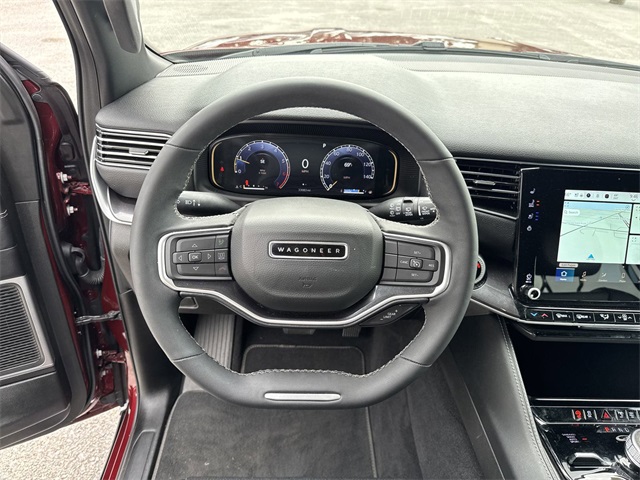 Vehicle image 14 of 40