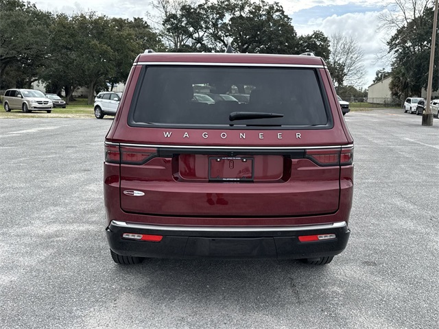 Vehicle image 4 of 40