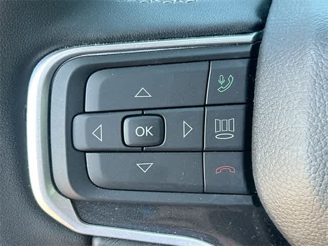 2024 Jeep Wagoneer L Base Image 24 of 37