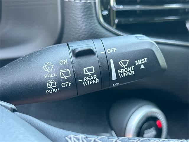 2024 Jeep Wagoneer L Base Image 26 of 37