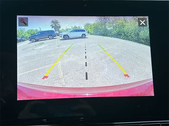 2024 Jeep Wagoneer L Base Image 30 of 37