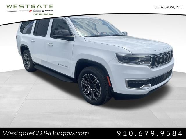 Vehicle image 4 of 21