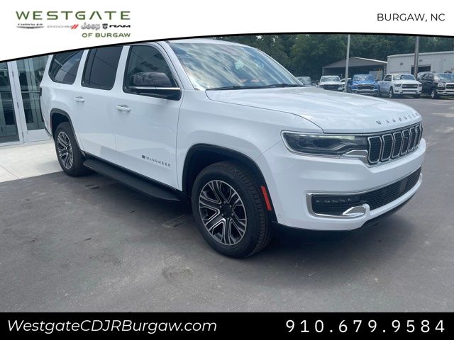 Vehicle image 5 of 21