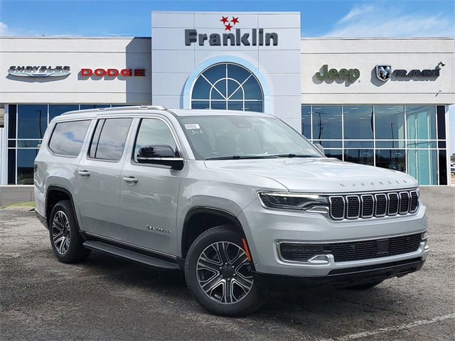 Vehicle image 3 of 22