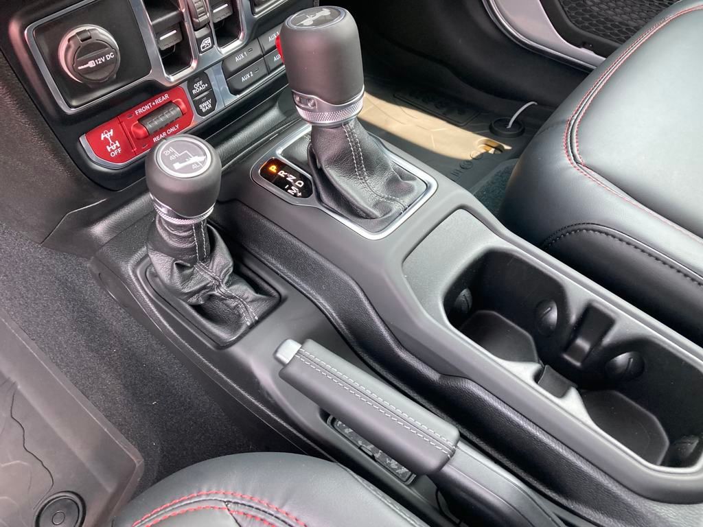 Vehicle image 11 of 37