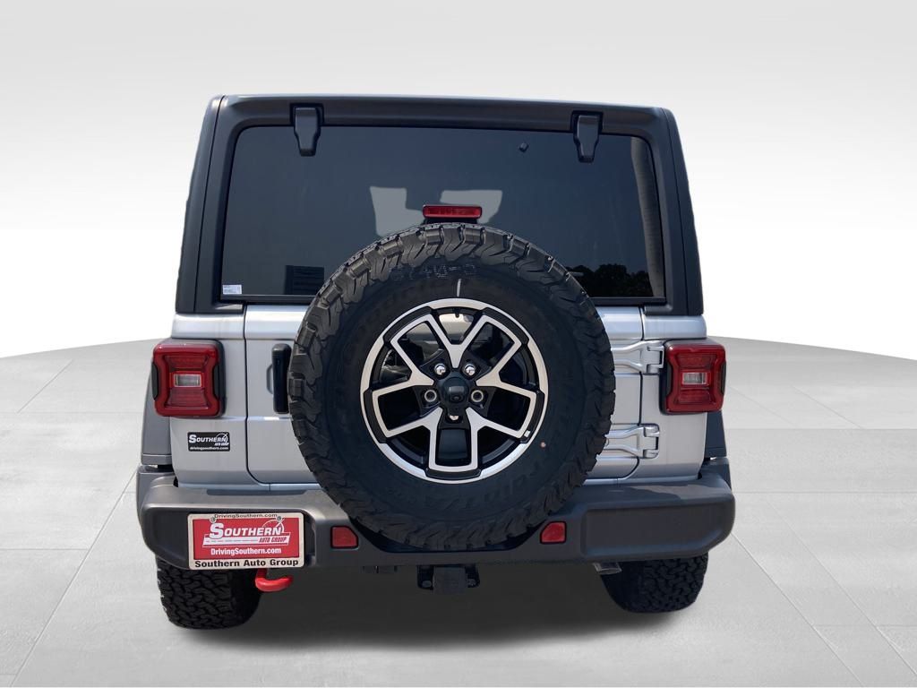 Vehicle image 6 of 37