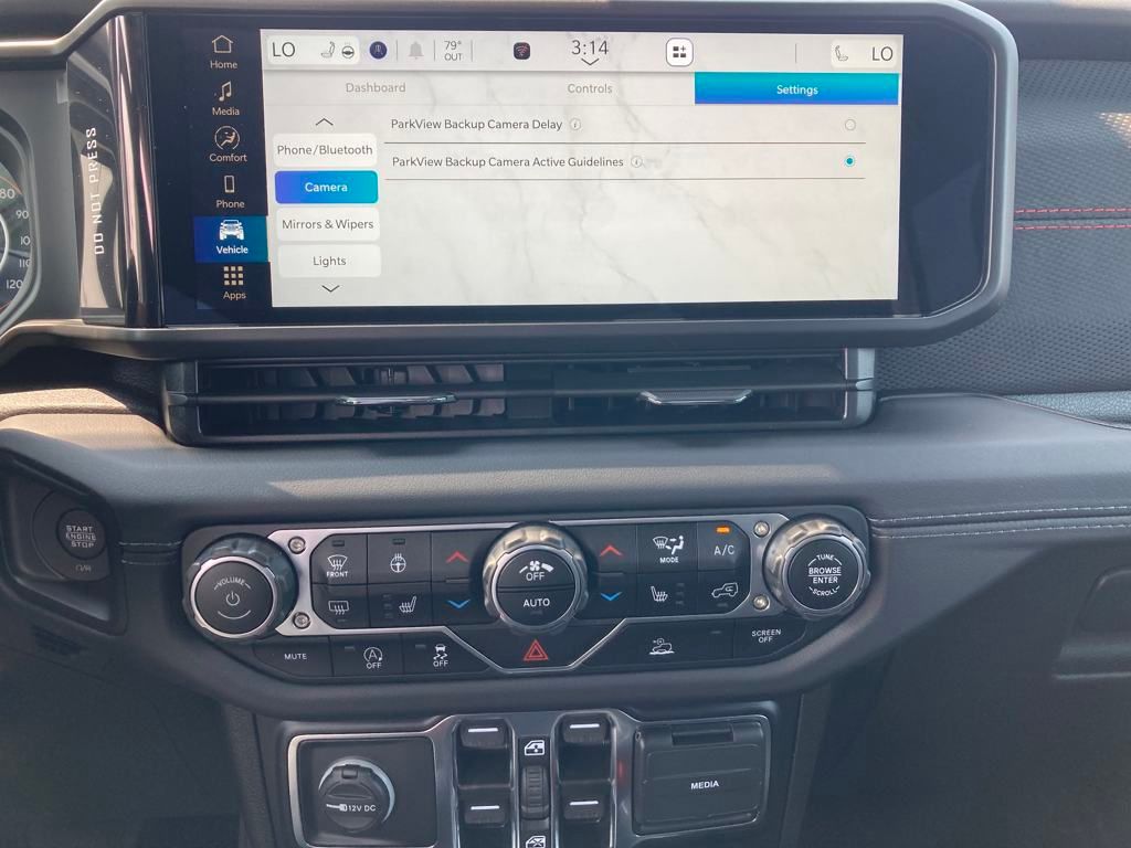Vehicle image 19 of 37