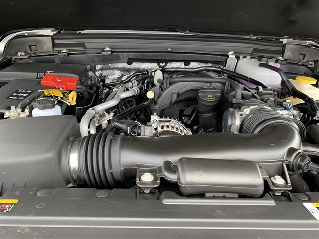 Vehicle image 9 of 39