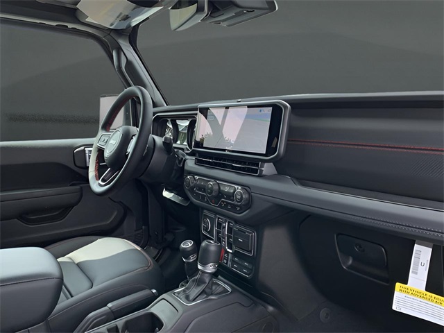 Vehicle image 16 of 39