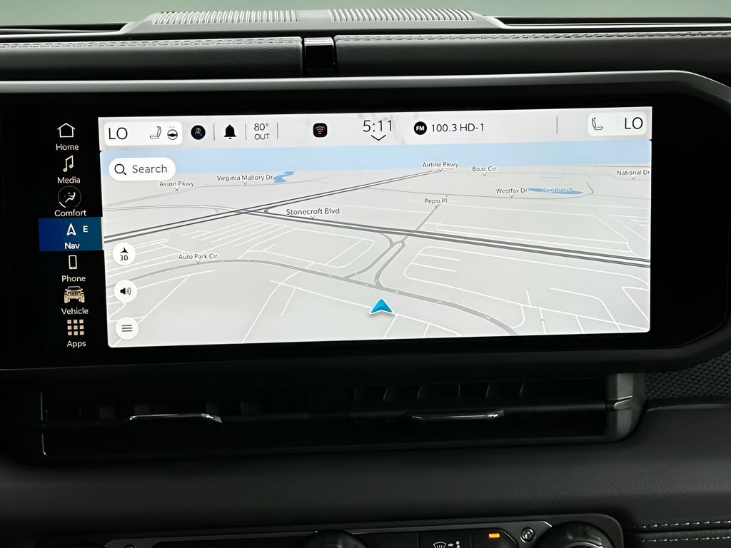 Vehicle image 13 of 23