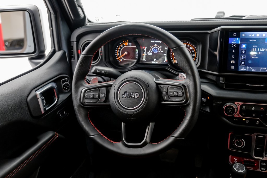 Vehicle image 29 of 56