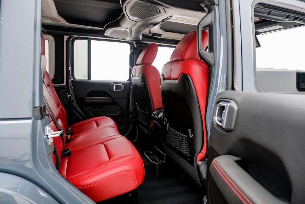 Vehicle image 23 of 56