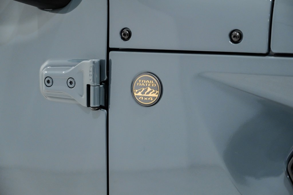 Vehicle image 42 of 56