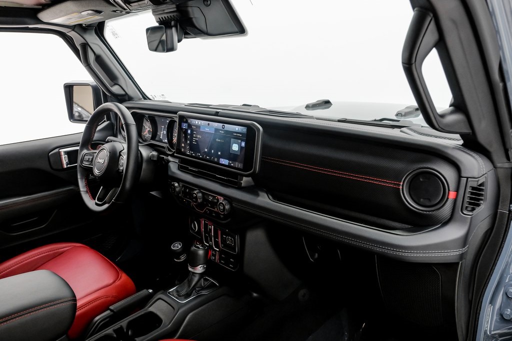 Vehicle image 26 of 56