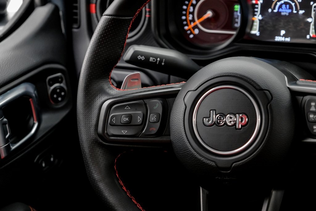 Vehicle image 51 of 56
