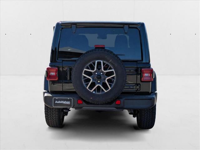 Vehicle image 5 of 18