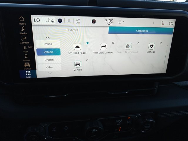 Vehicle image 28 of 55