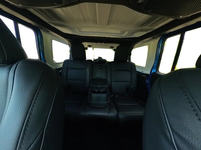Vehicle image 54 of 55