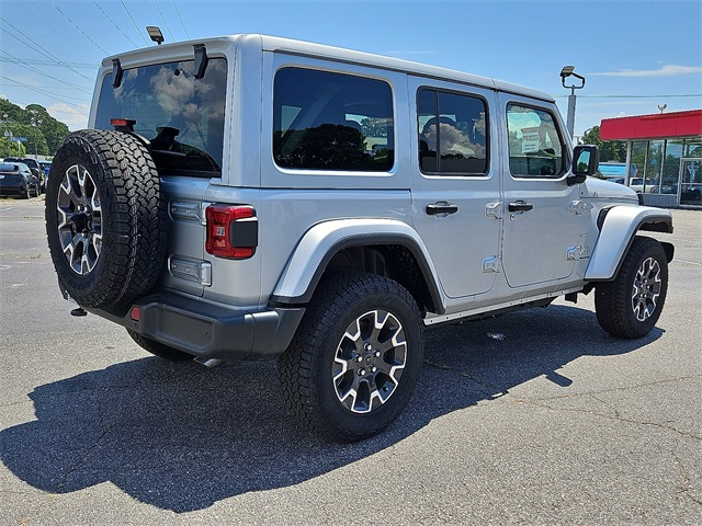 Vehicle image 3 of 17