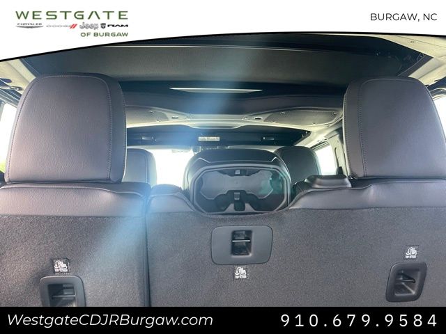 Vehicle image 27 of 27