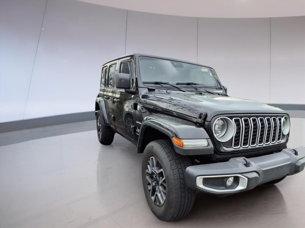 Vehicle image 2 of 15