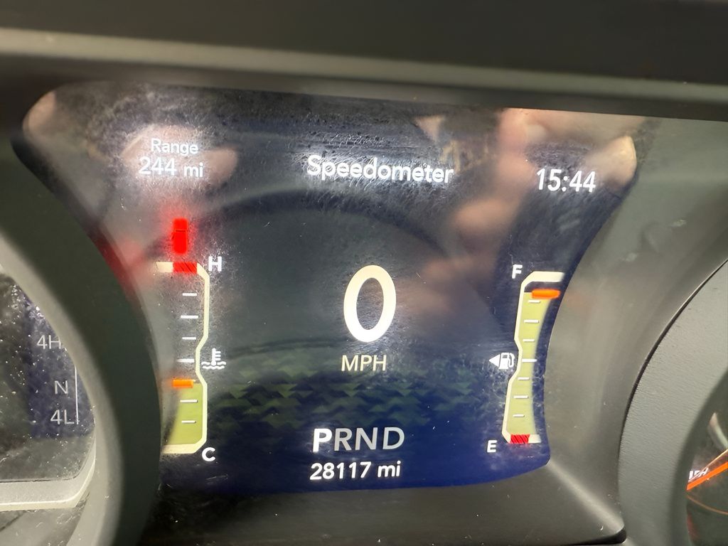 Vehicle image 22 of 30
